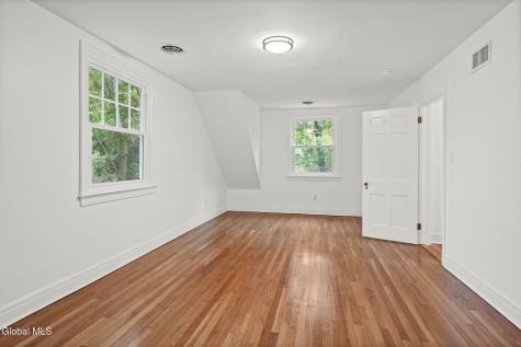 2628 Troy Schenectady Road Niskayuna NY 12309