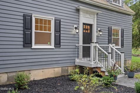 2628 Troy Schenectady Road Niskayuna NY 12309