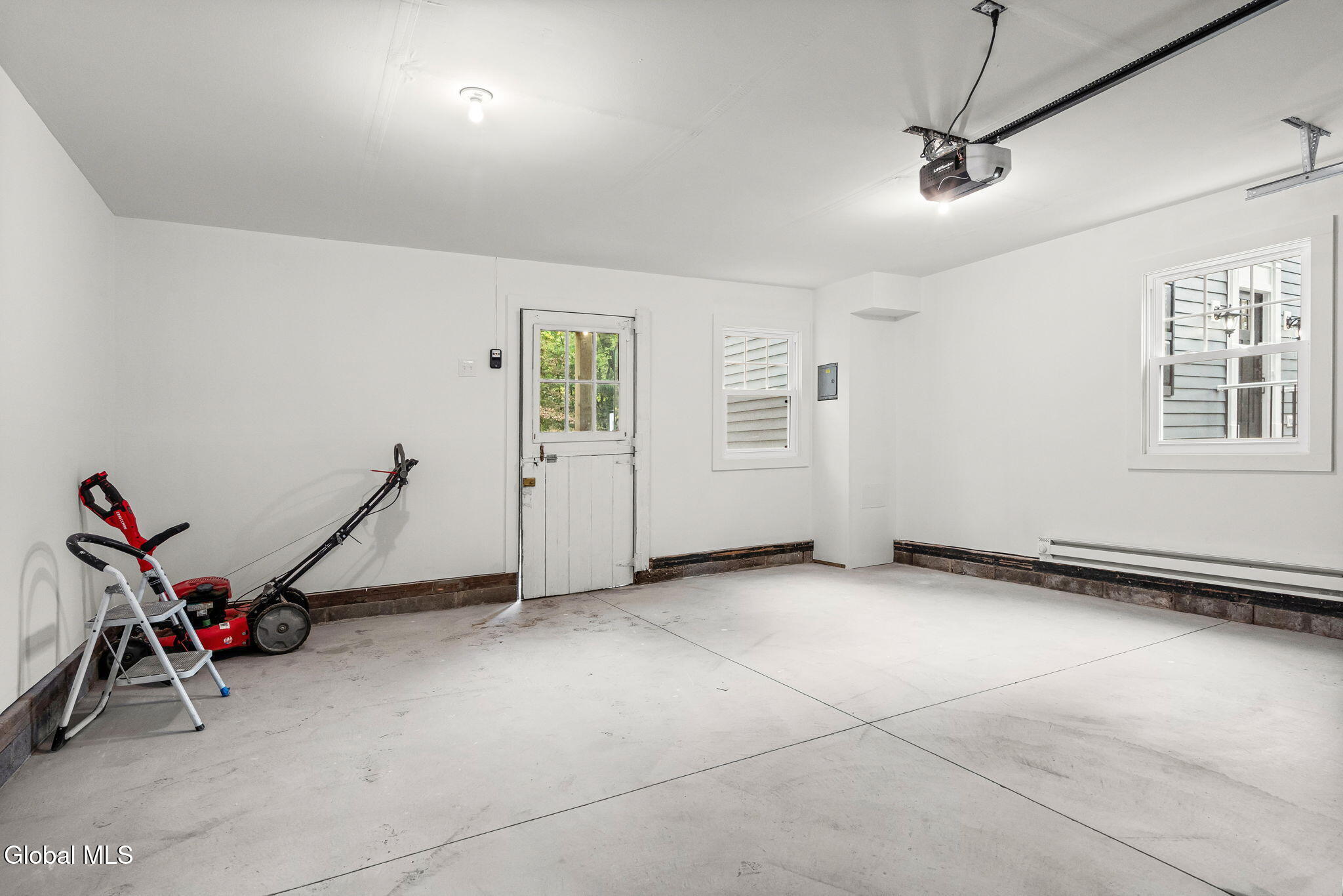 2628 Troy Schenectady Road Niskayuna NY 12309