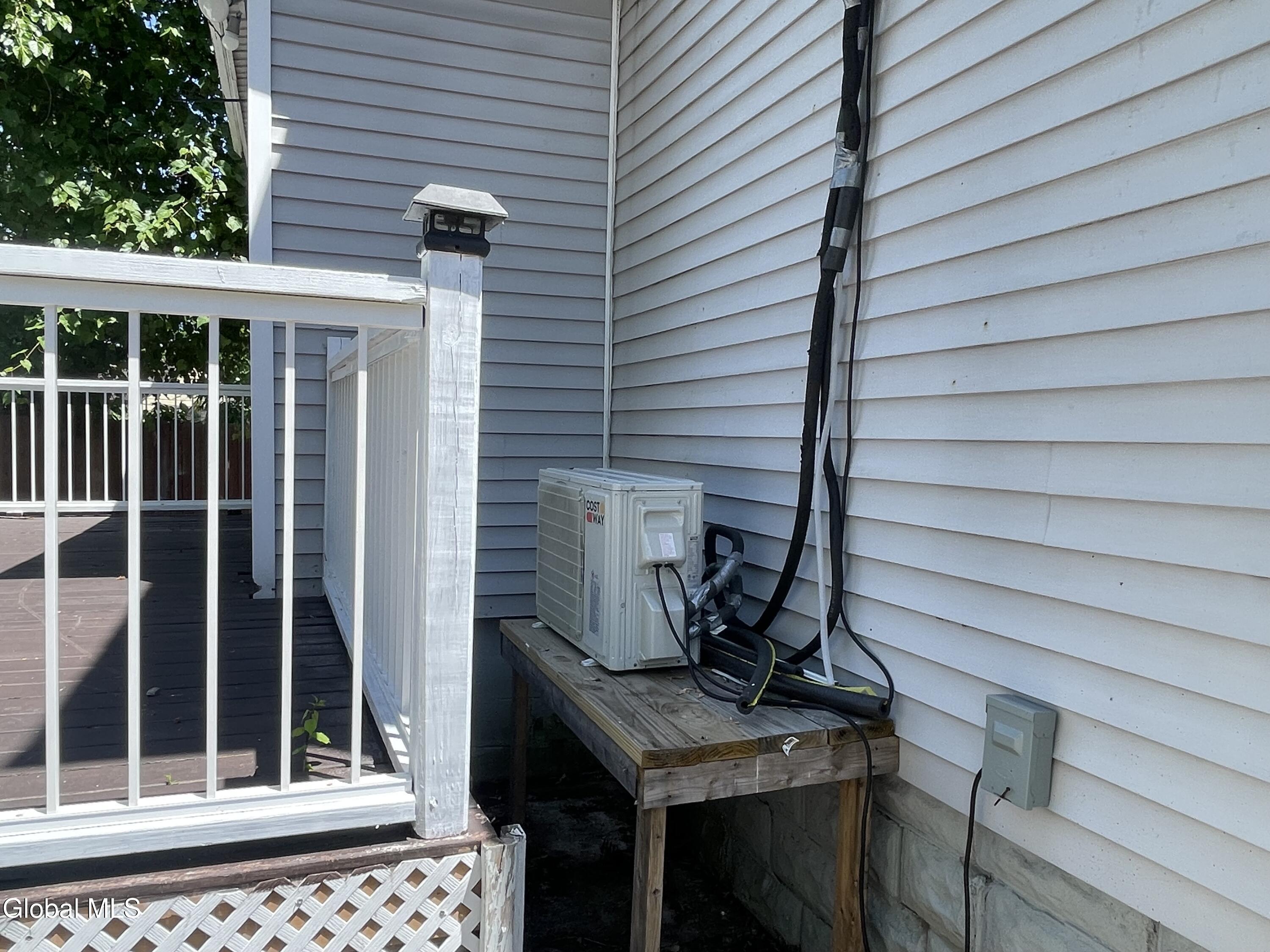157 Marx Street Schenectady NY 12304