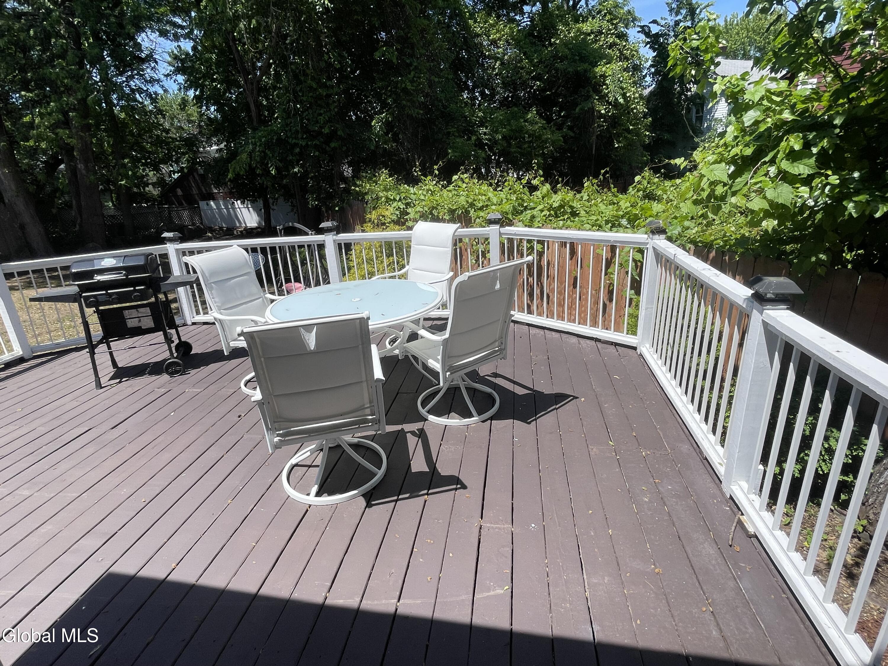 157 Marx Street Schenectady NY 12304