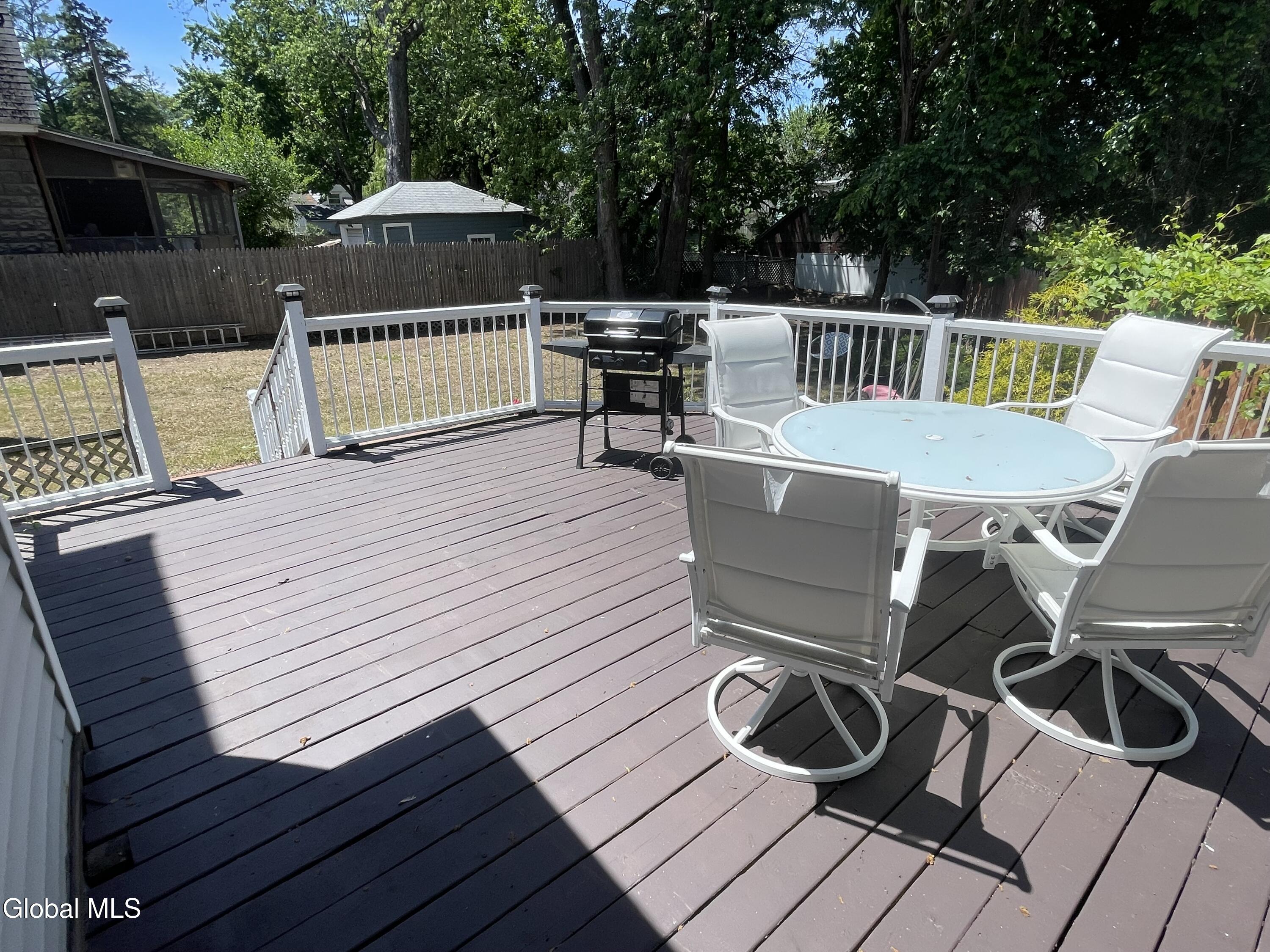 157 Marx Street Schenectady NY 12304