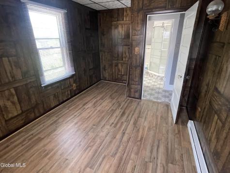 157 Marx Street Schenectady NY 12304