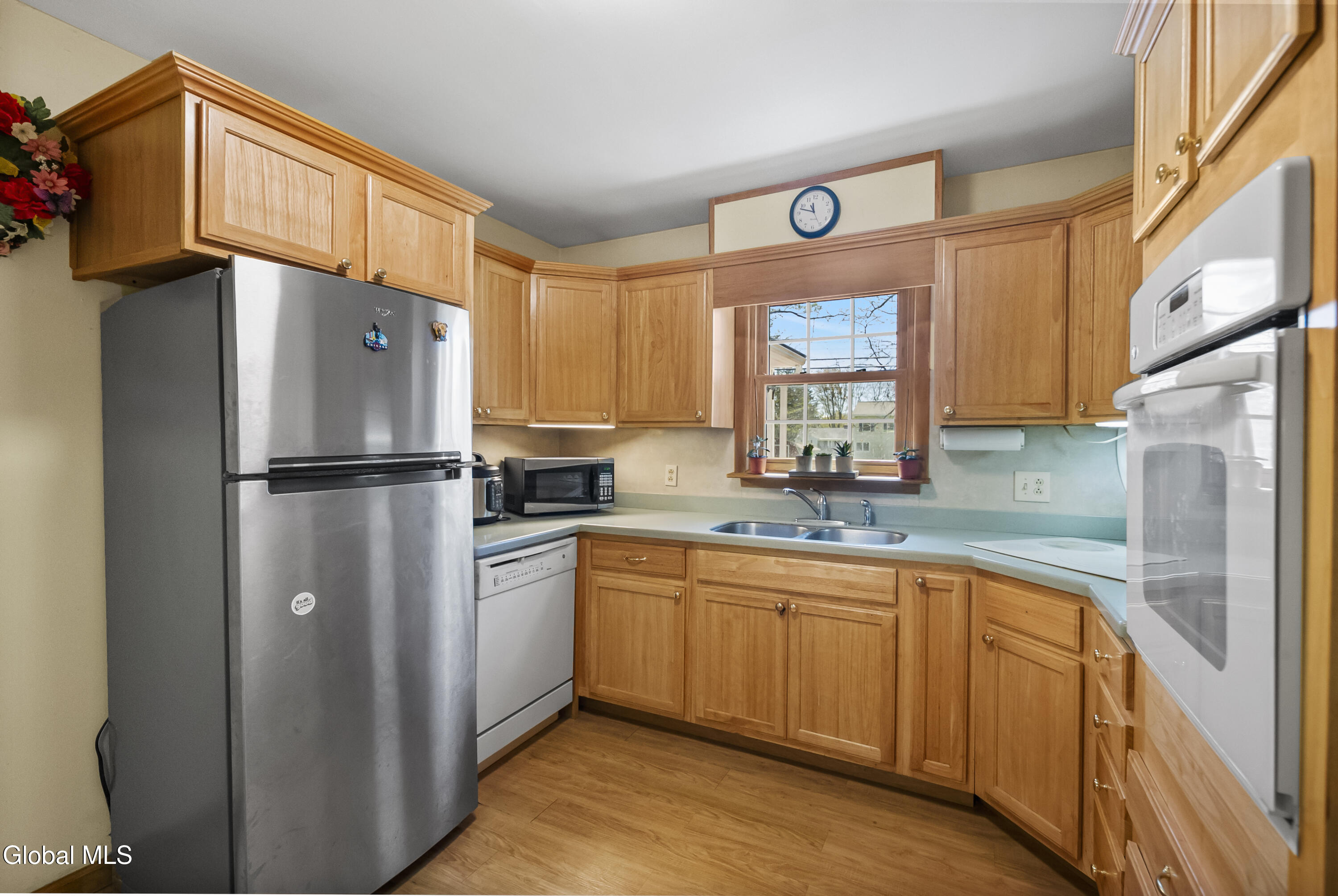 141 Birchwood Drive Schenectady NY 12303