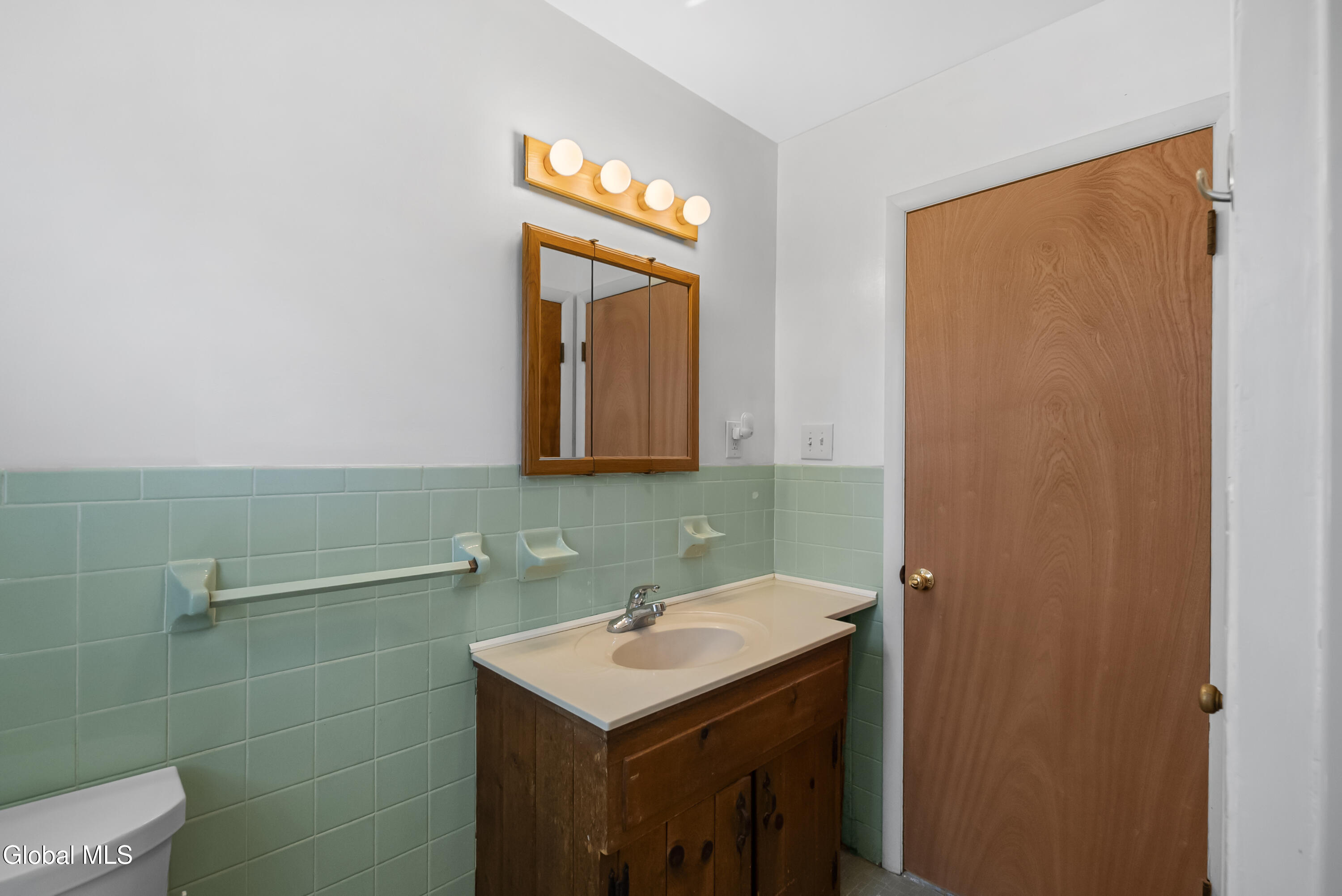 141 Birchwood Drive Schenectady NY 12303