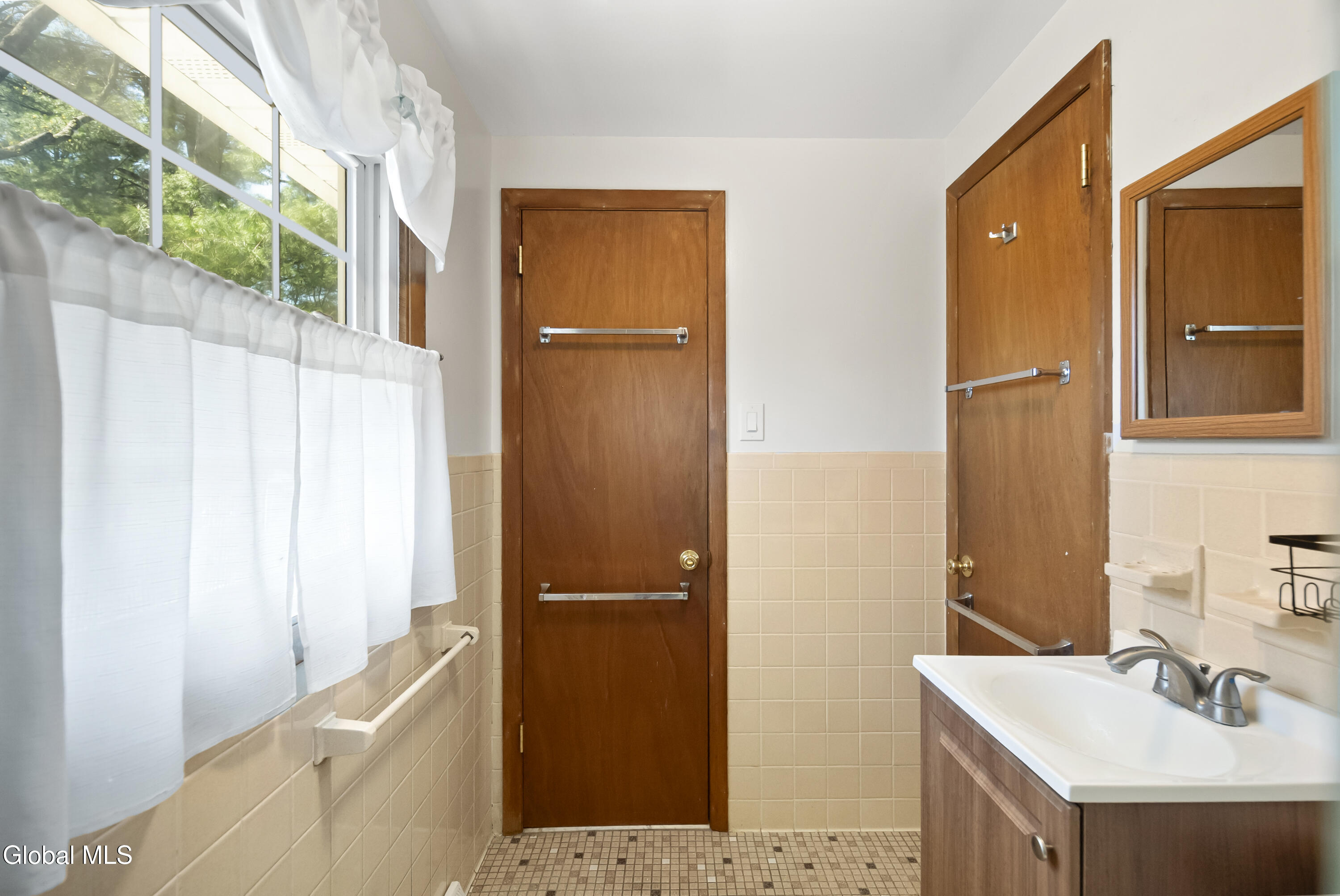 141 Birchwood Drive Schenectady NY 12303