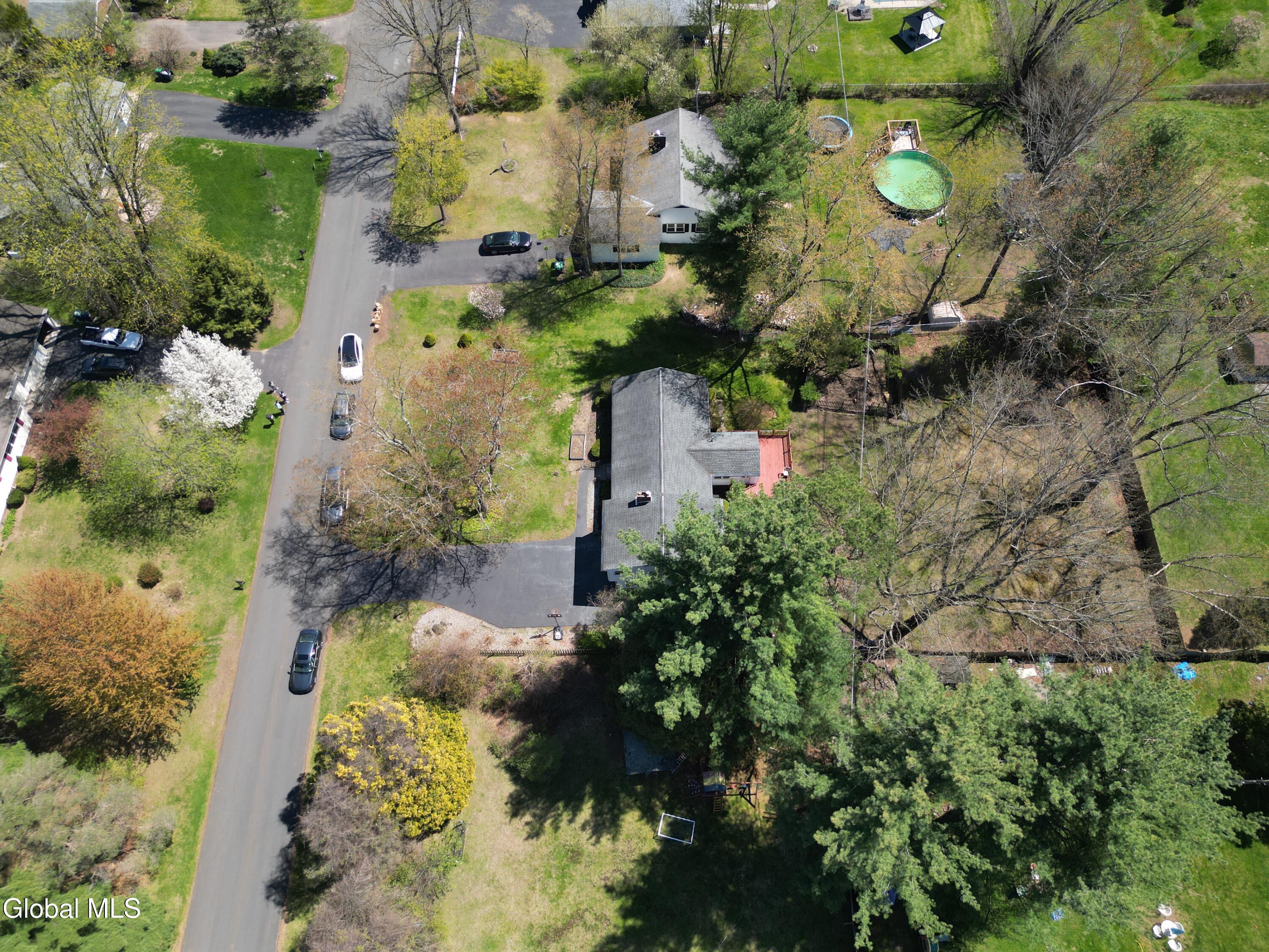 141 Birchwood Drive Schenectady NY 12303