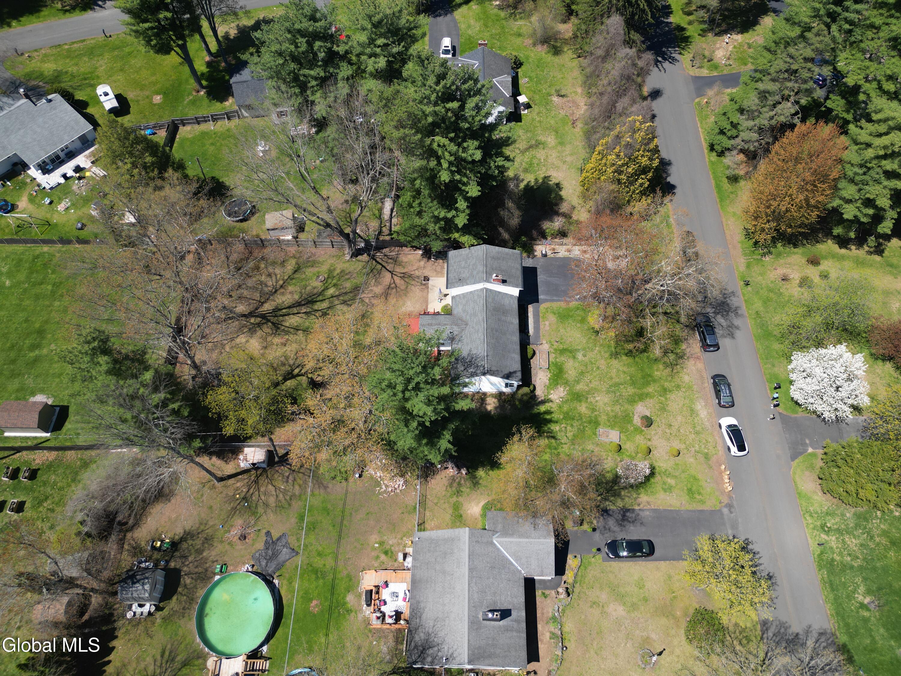 141 Birchwood Drive Schenectady NY 12303