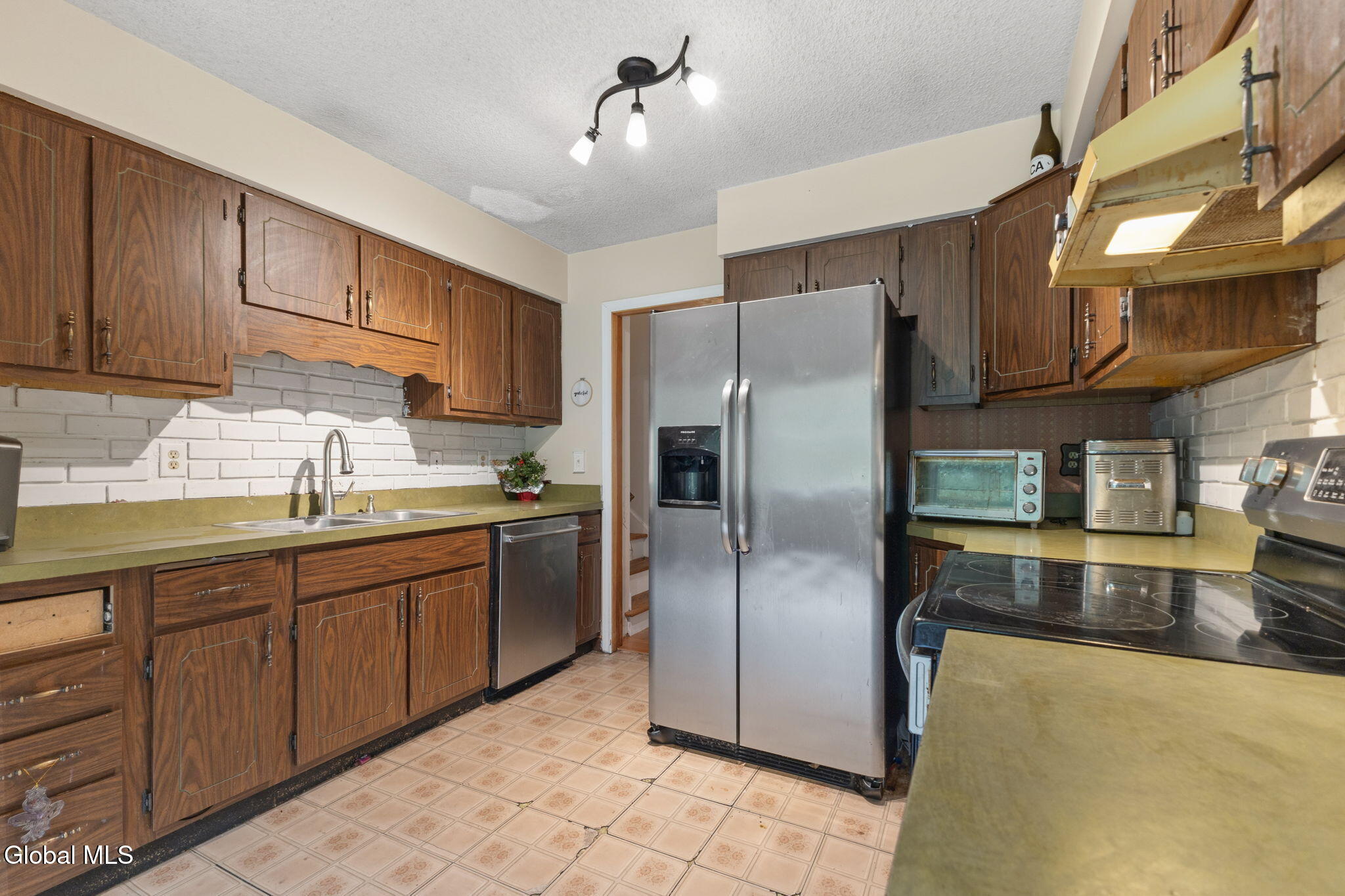 23 Sunset Drive Queensbury NY 12804