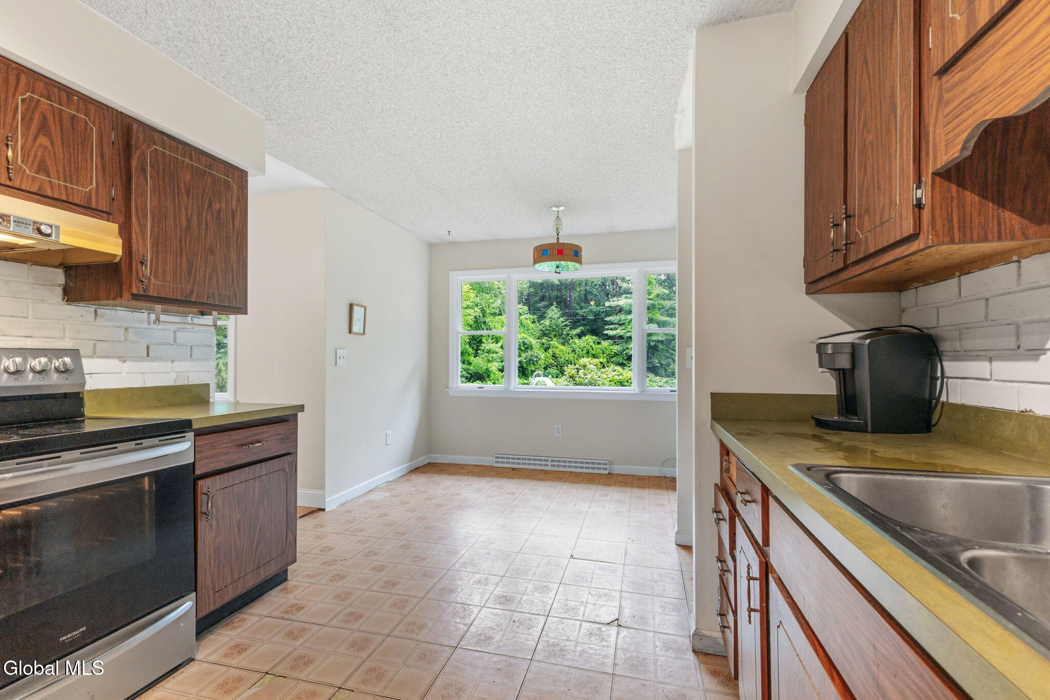 23 Sunset Drive Queensbury NY 12804