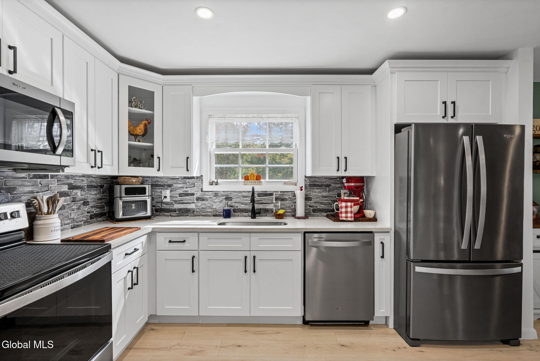 2530 Mudge Road Delanson NY 12053