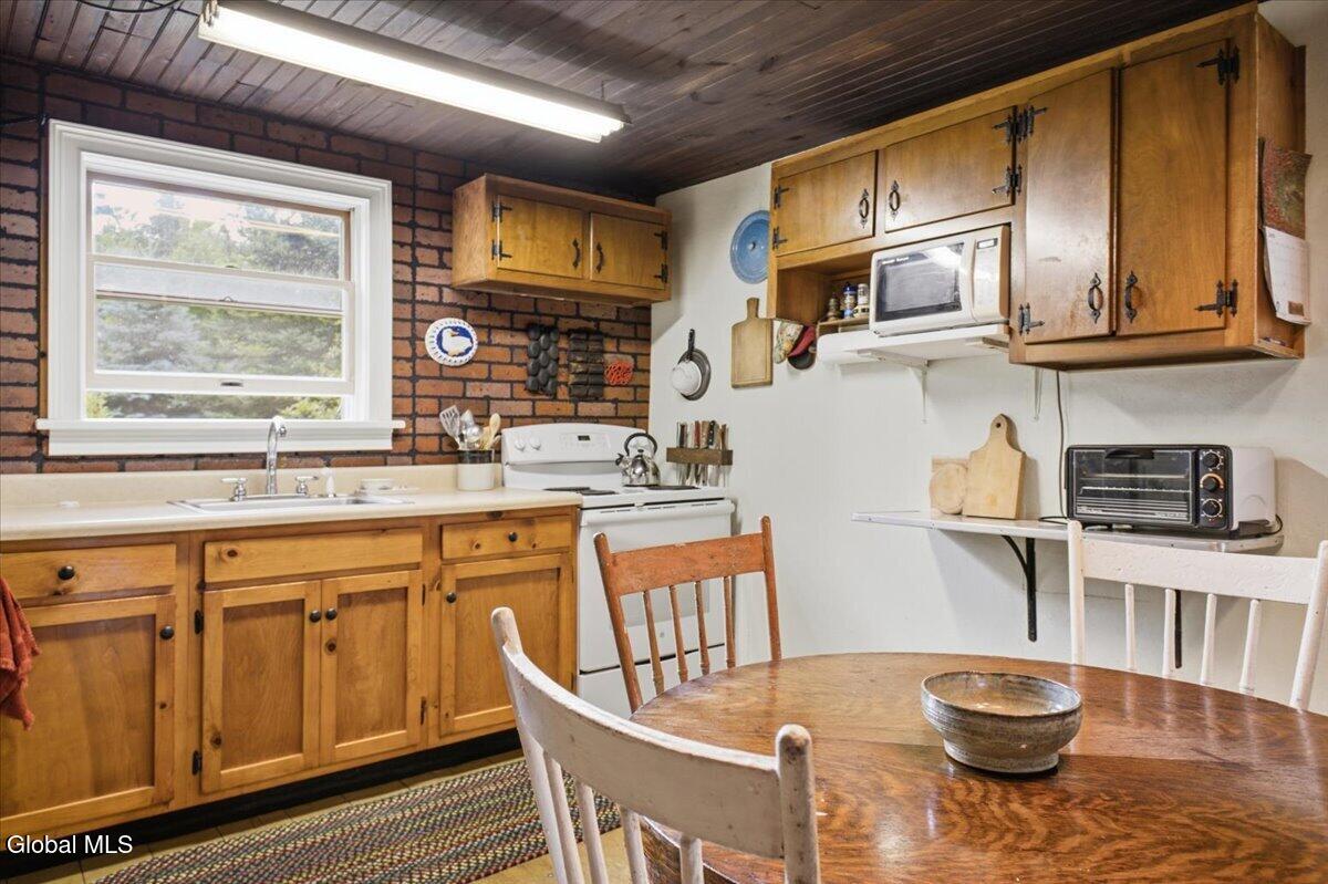 1 Garnet Lake Road Johnsburg NY 12843
