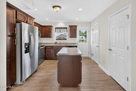 2451 Consaul Road Schenectady NY 12304