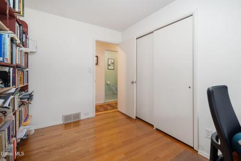 101 Fairlawn Avenue Albany NY 12203