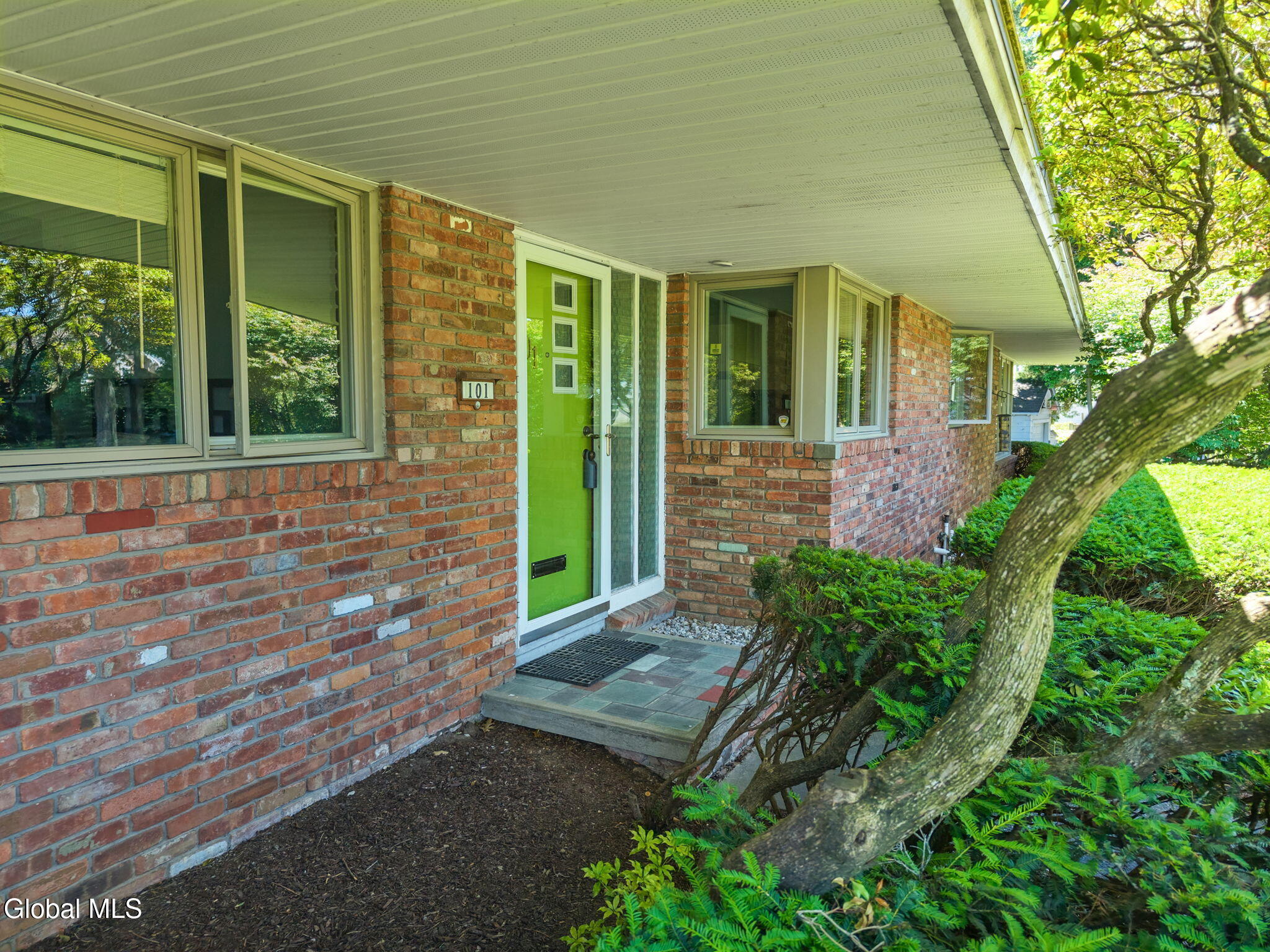 101 Fairlawn Avenue Albany NY 12203
