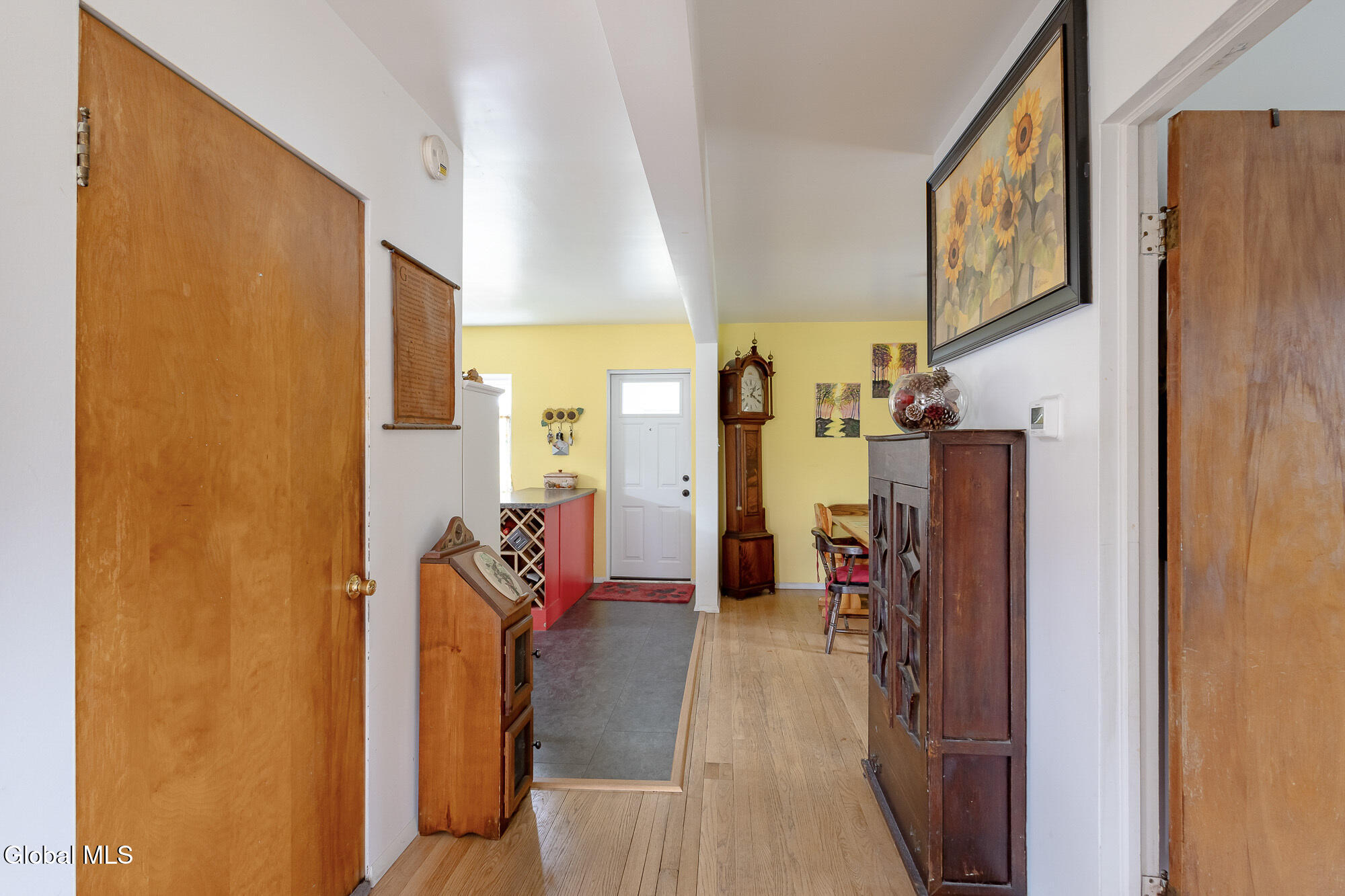 1646 Van Cortland Street Schenectady NY 12303
