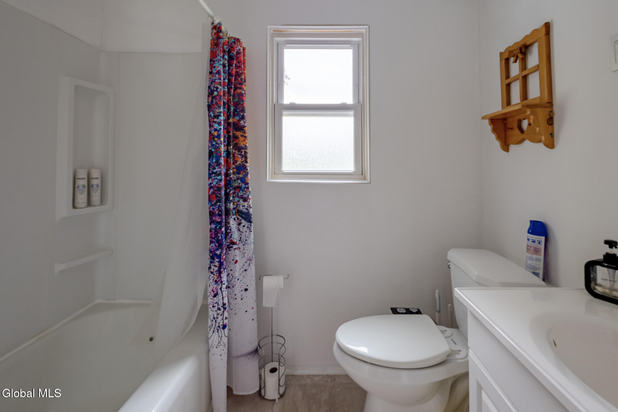 1646 Van Cortland Street Schenectady NY 12303