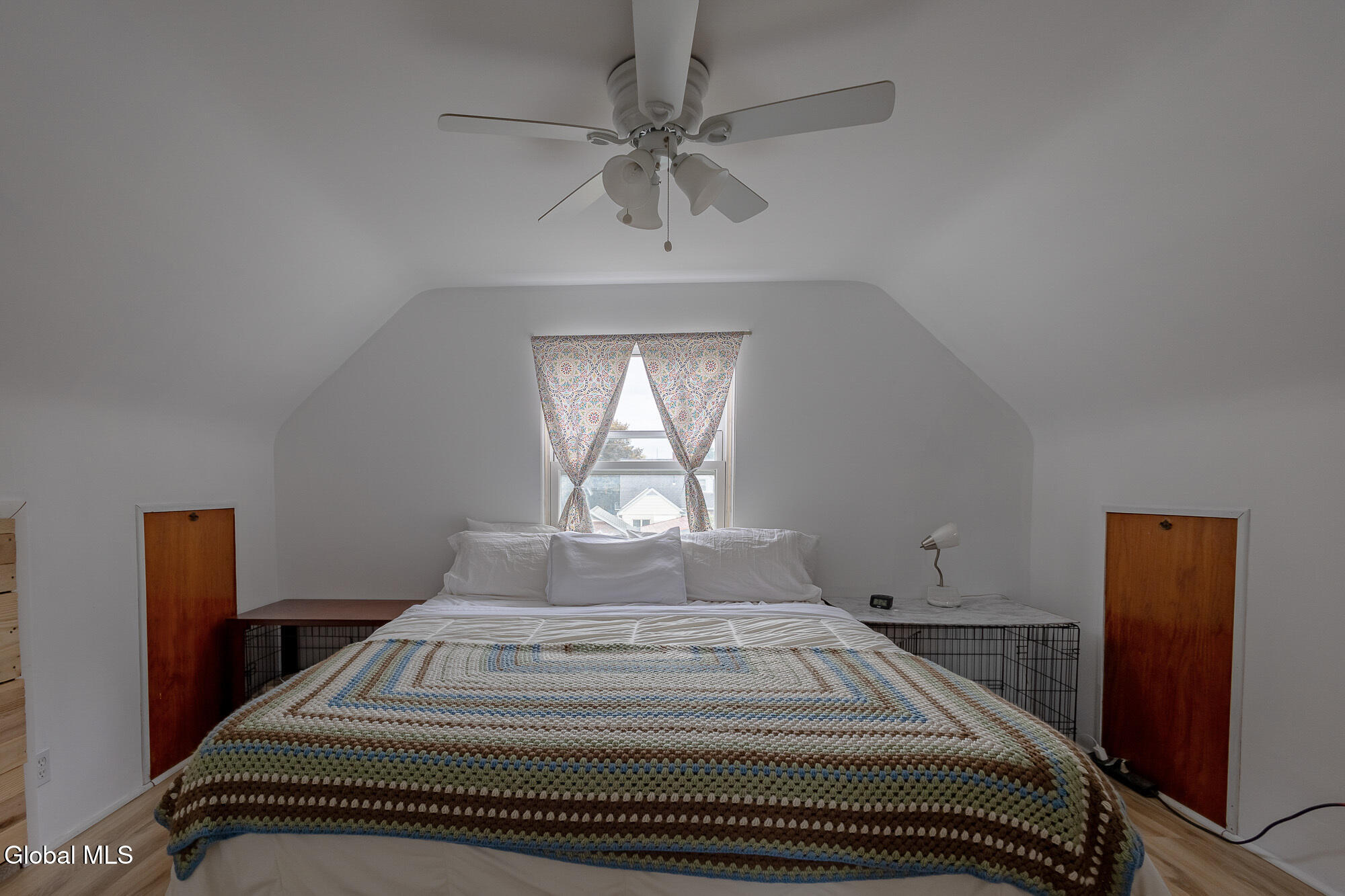 1646 Van Cortland Street Schenectady NY 12303