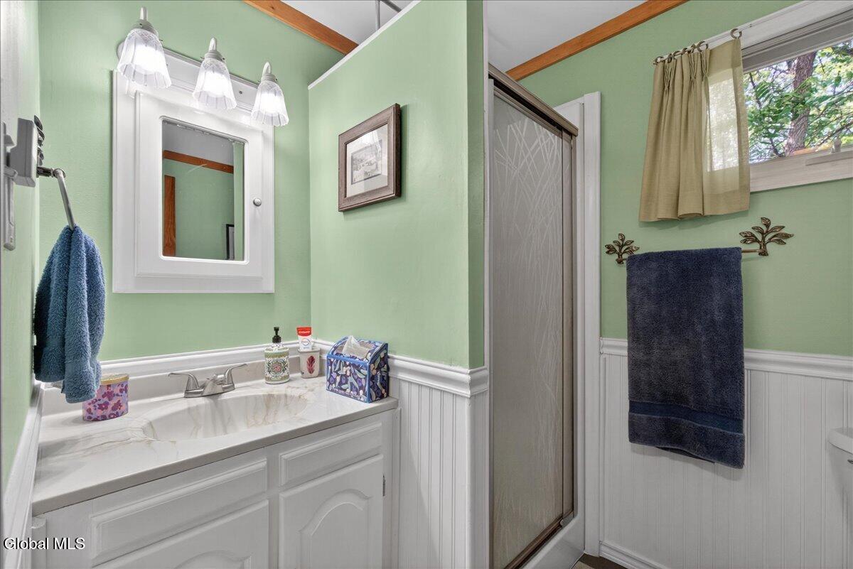 109 Eidsvoll Road Broadalbin NY 12025