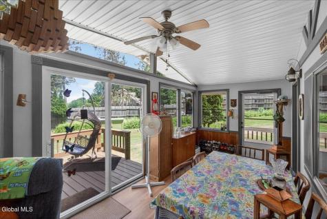 109 Eidsvoll Road Broadalbin NY 12025