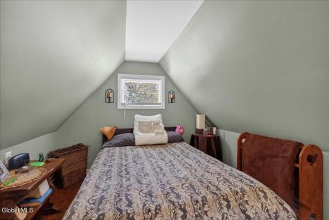 109 Eidsvoll Road Broadalbin NY 12025
