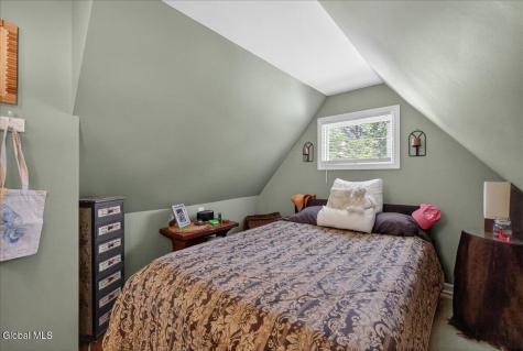 109 Eidsvoll Road Broadalbin NY 12025