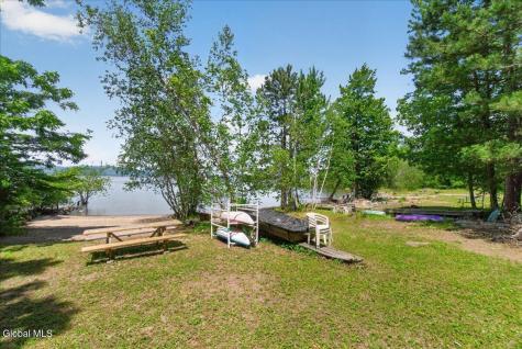 109 Eidsvoll Road Broadalbin NY 12025