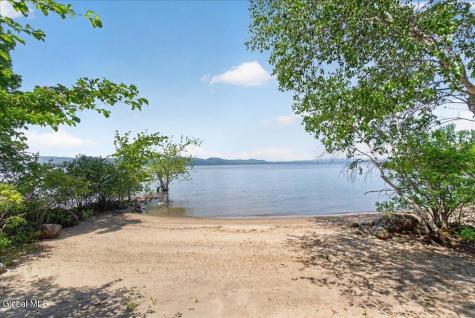 109 Eidsvoll Road Broadalbin NY 12025