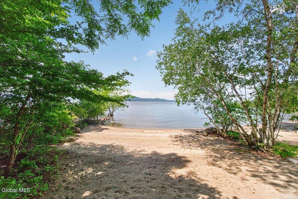 109 Eidsvoll Road Broadalbin NY 12025