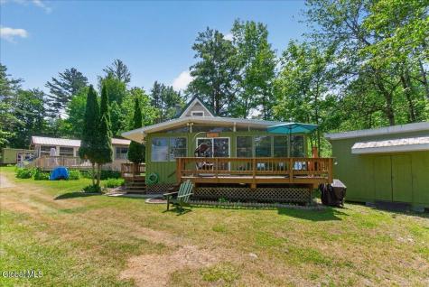 109 Eidsvoll Road Broadalbin NY 12025