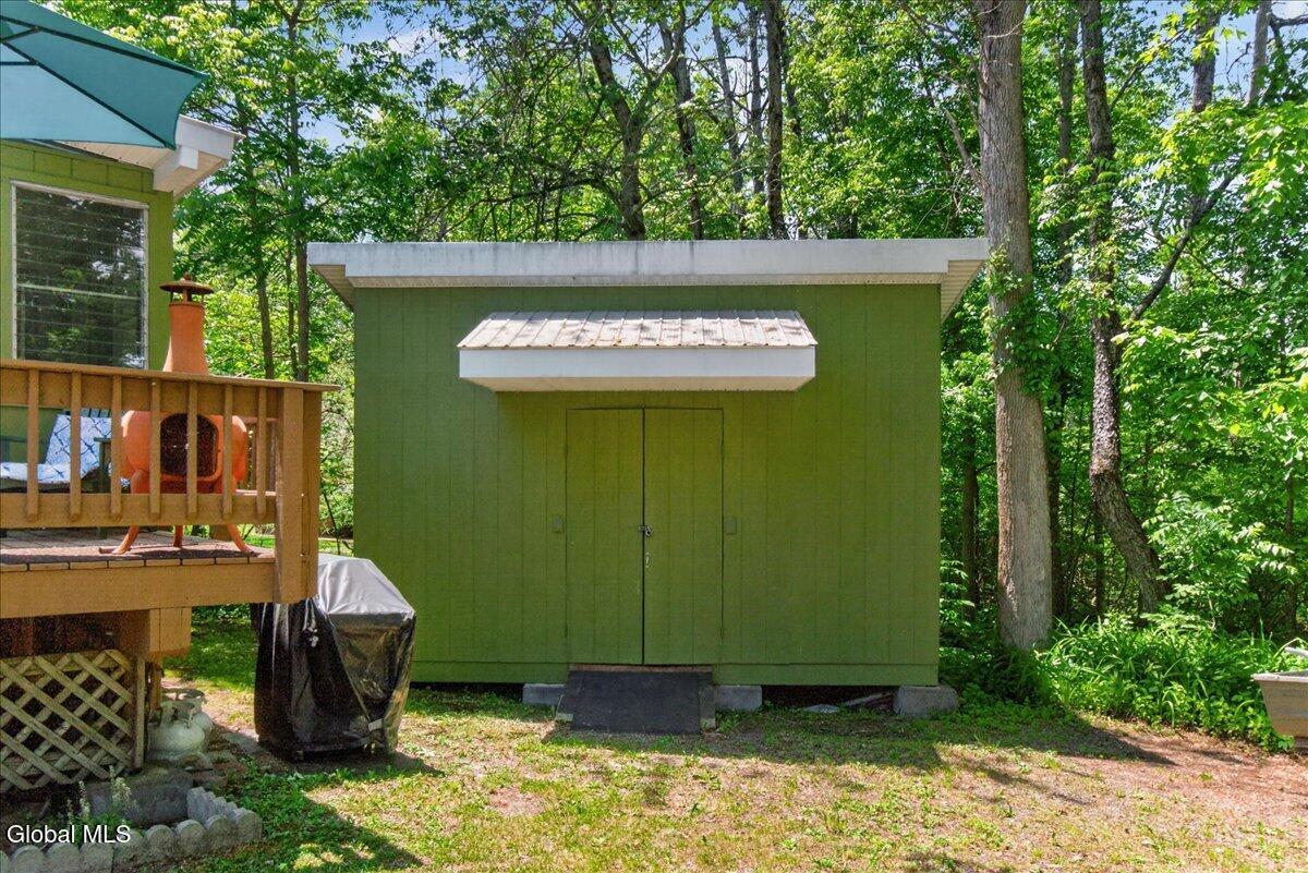 109 Eidsvoll Road Broadalbin NY 12025