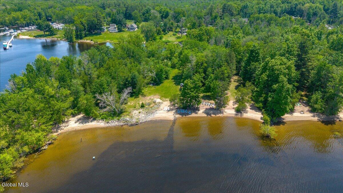 109 Eidsvoll Road Broadalbin NY 12025
