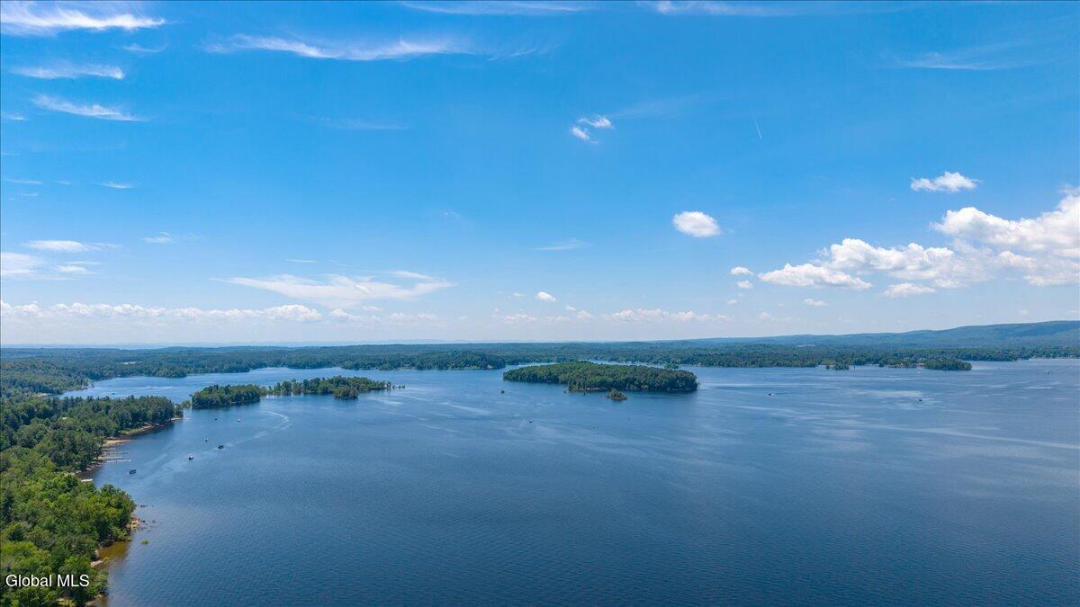 109 Eidsvoll Road Broadalbin NY 12025