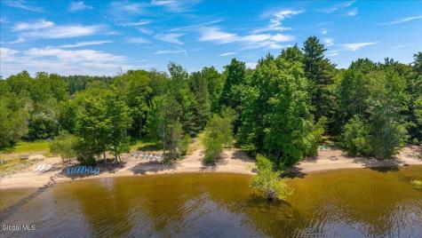 109 Eidsvoll Road Broadalbin NY 12025
