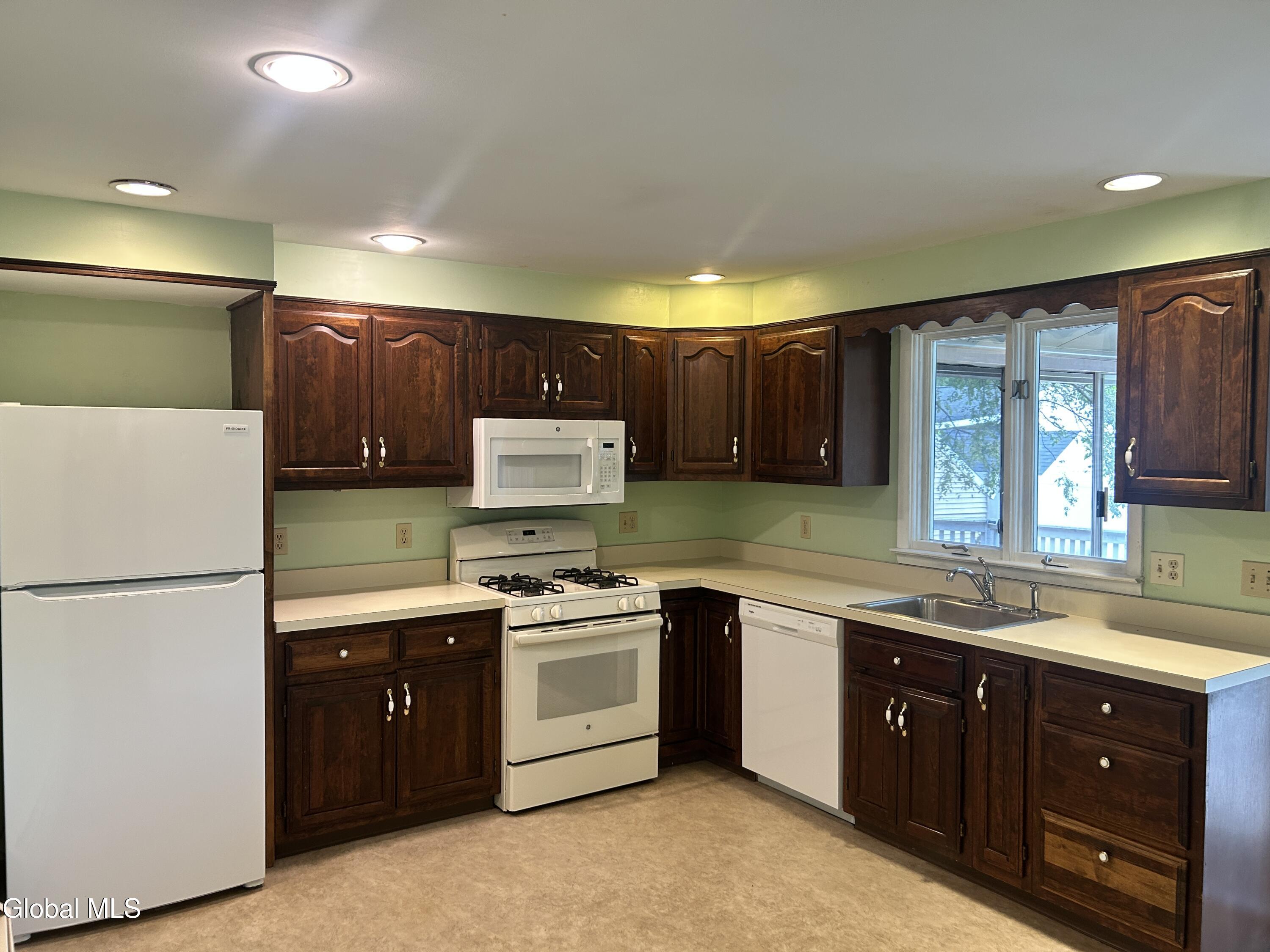 55 Vly Road Colonie NY 12205