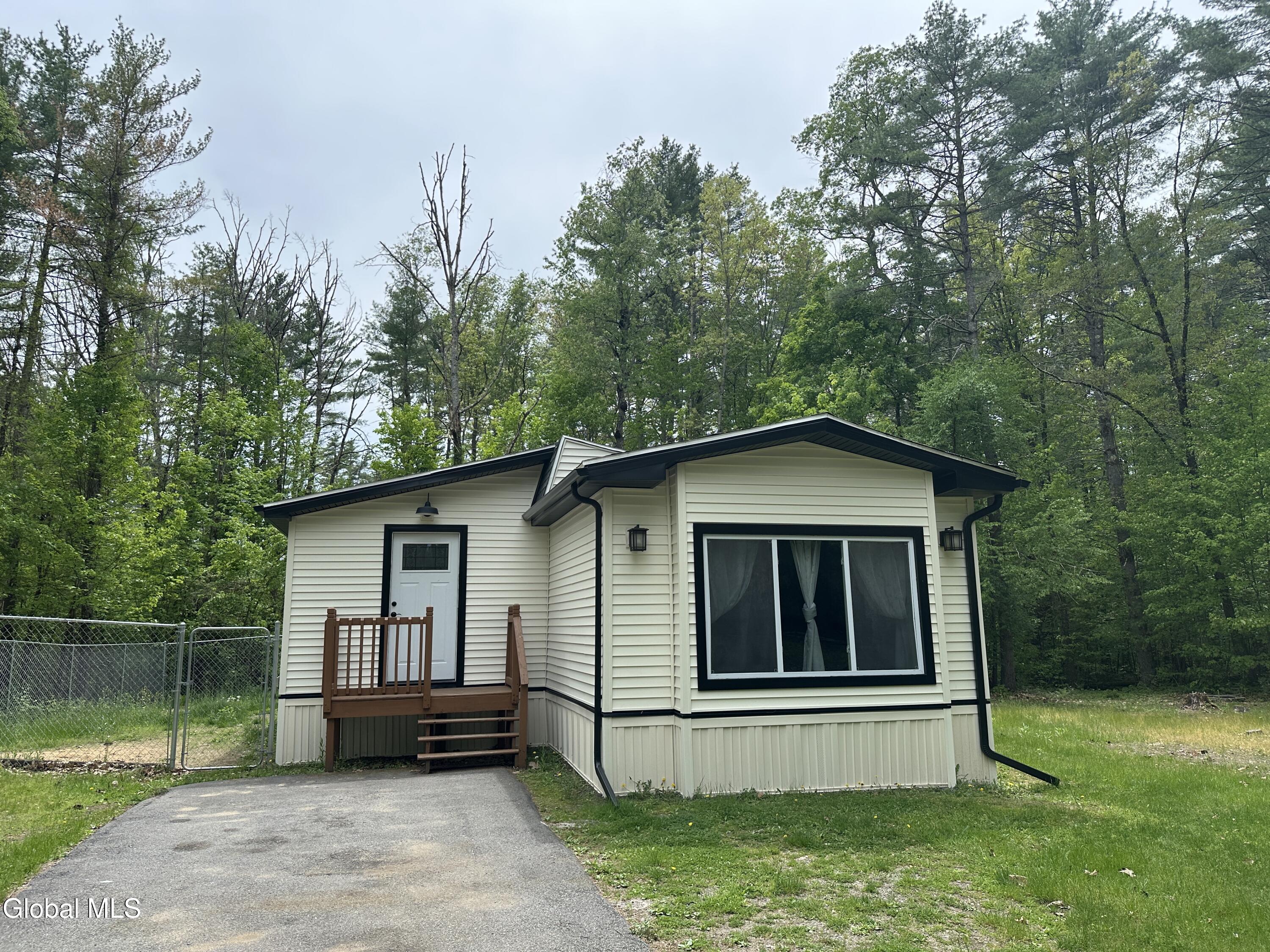 1073 Middleline Road Ballston Spa NY 12020