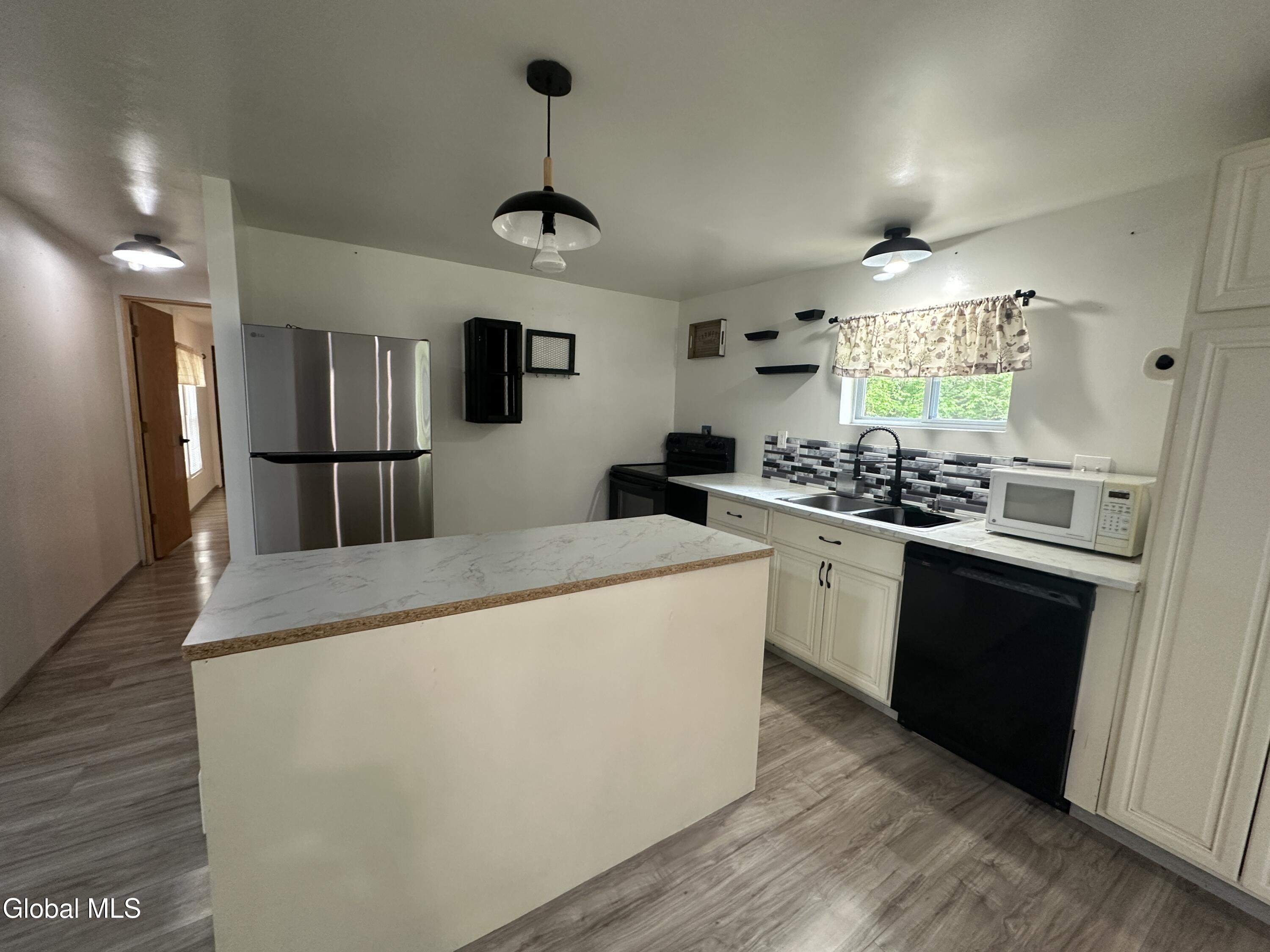 1073 Middleline Road Ballston Spa NY 12020