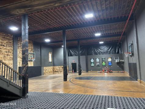 91 N Main Street Gloversville NY 12078