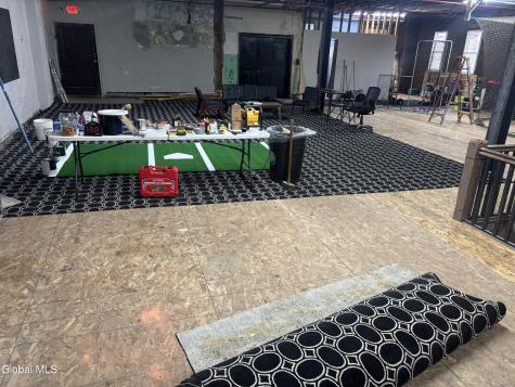 91 N Main Street Gloversville NY 12078