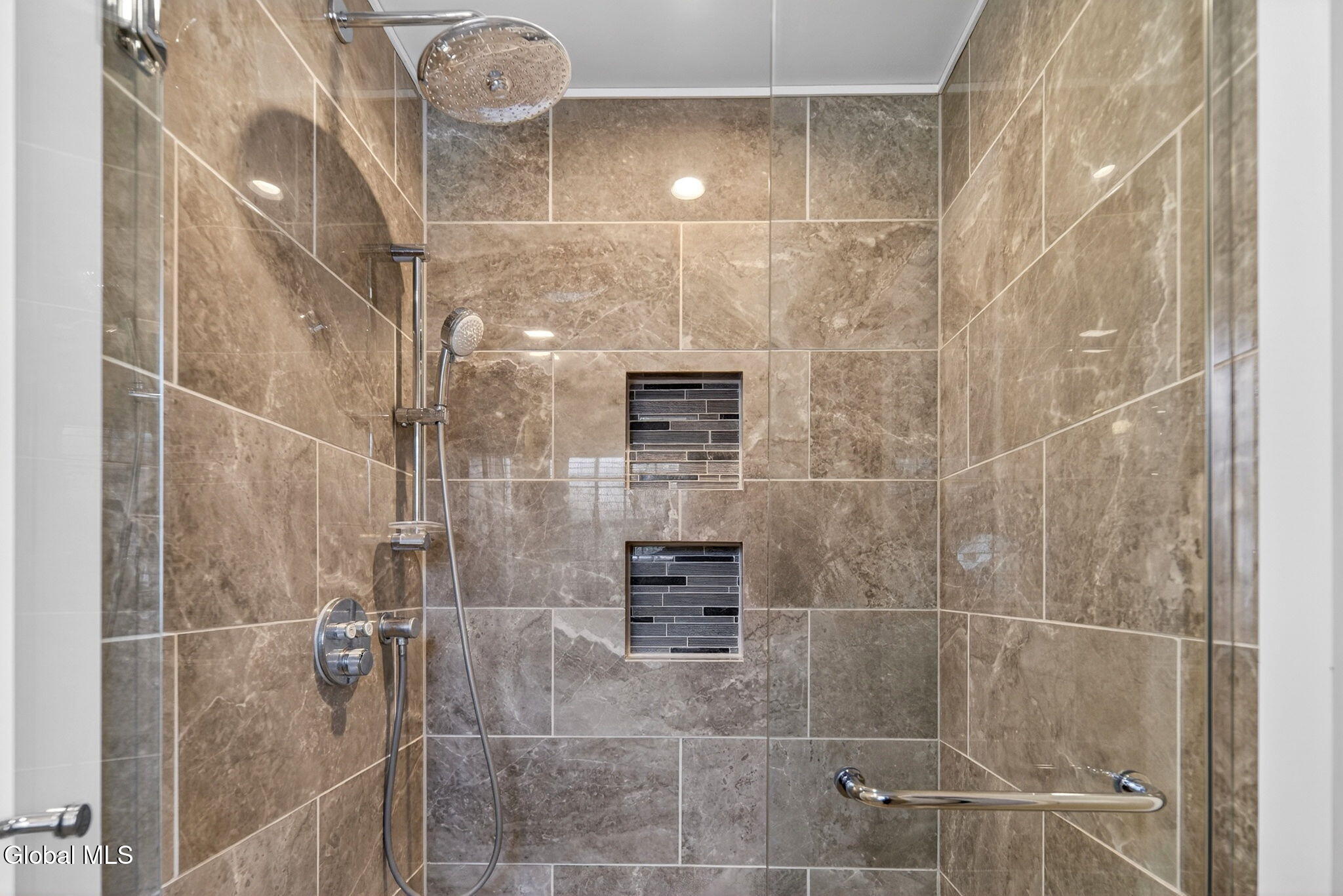 17 Tamarack Lane Niskayuna NY 12309
