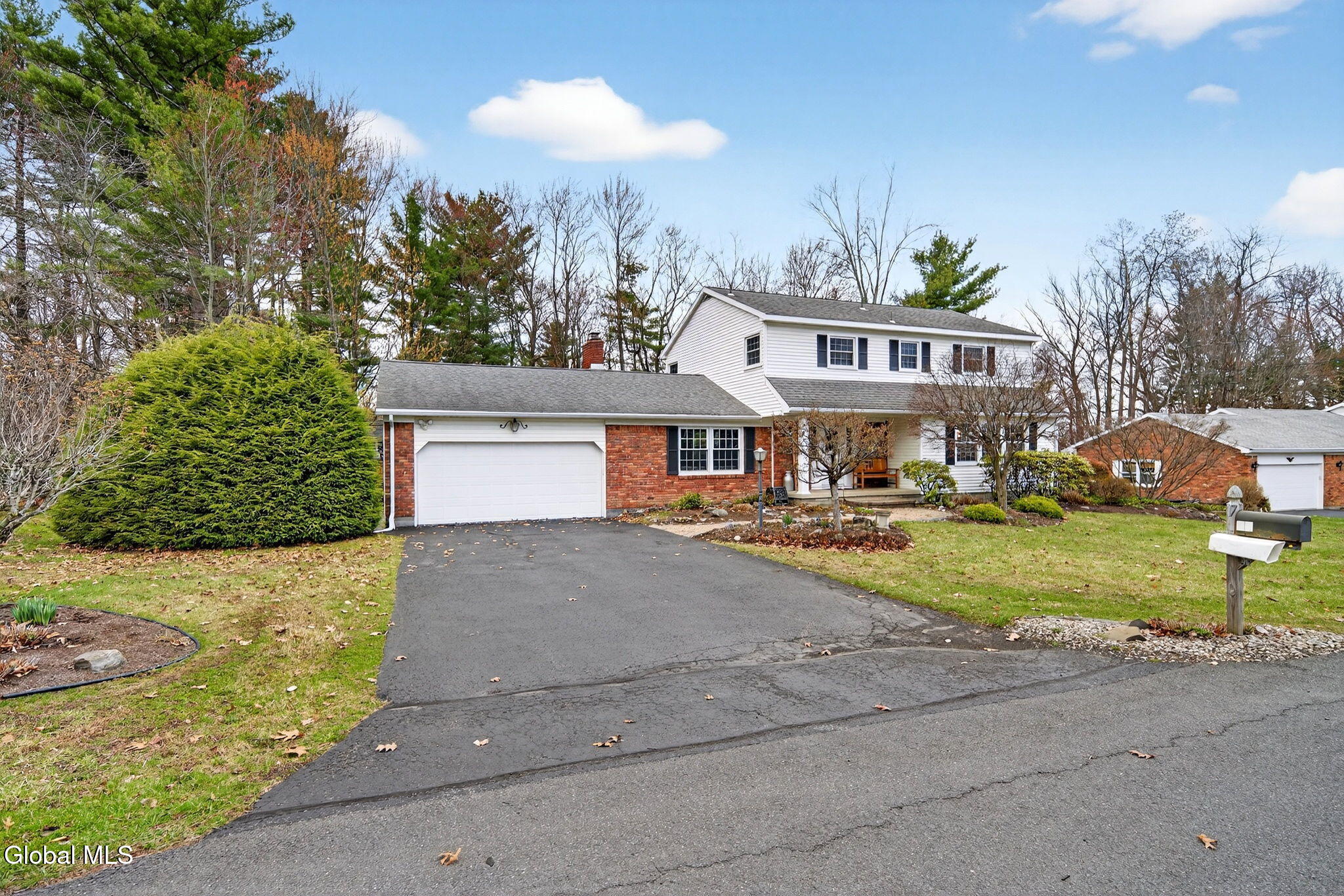 17 Tamarack Lane Niskayuna NY 12309