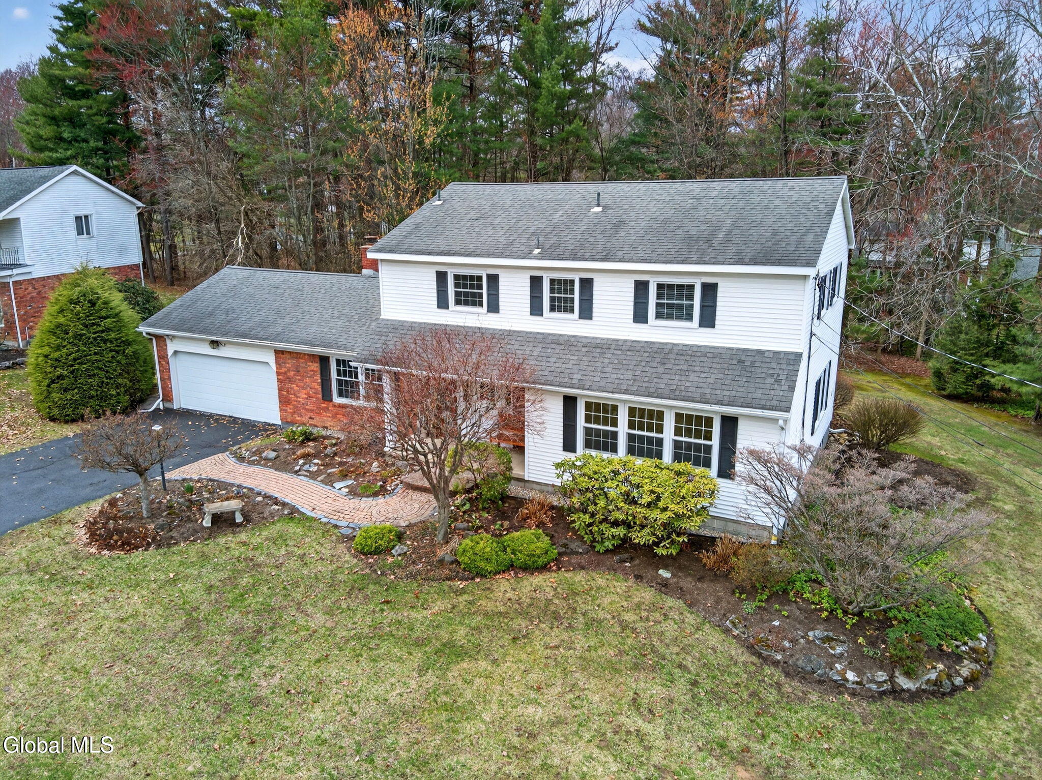 17 Tamarack Lane Niskayuna NY 12309