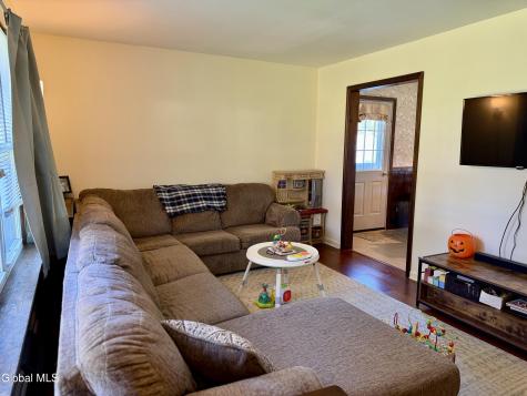 18 James Lane Troy NY 12182