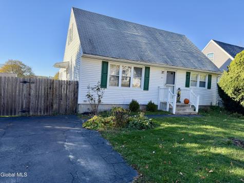 18 James Lane Troy NY 12182