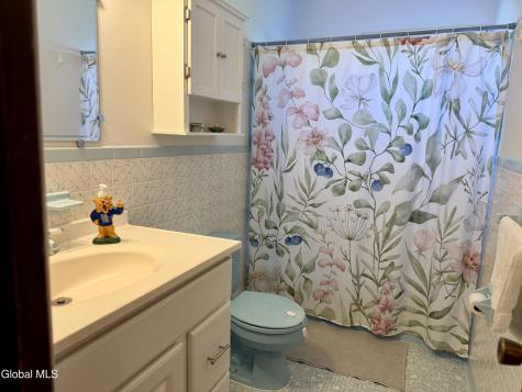 18 James Lane Troy NY 12182