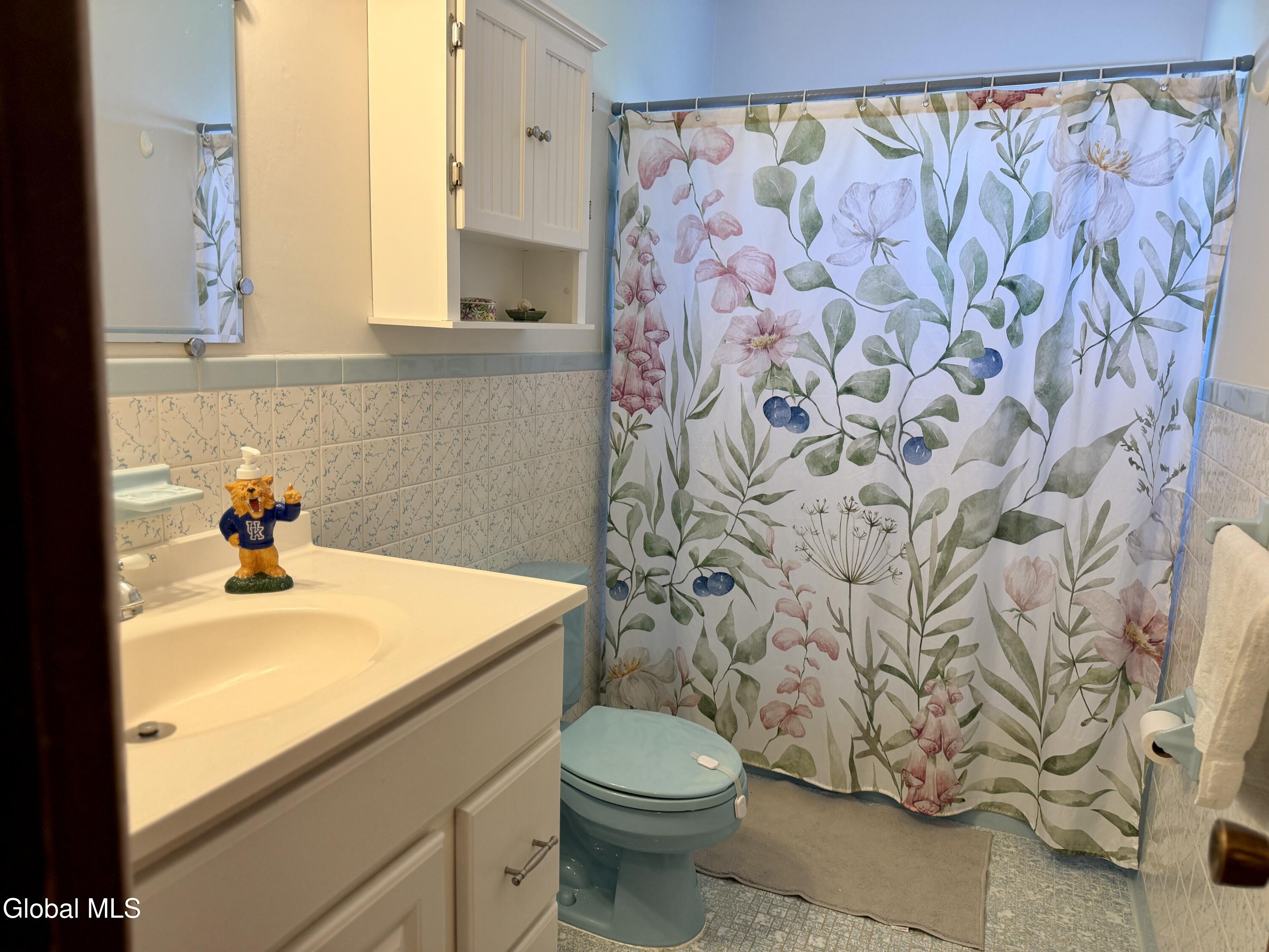18 James Lane Troy NY 12182