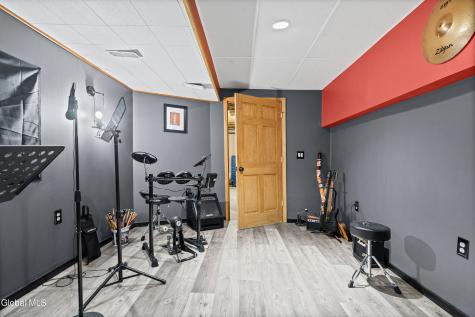 231 Drummond Drive Ballston Spa NY 12020