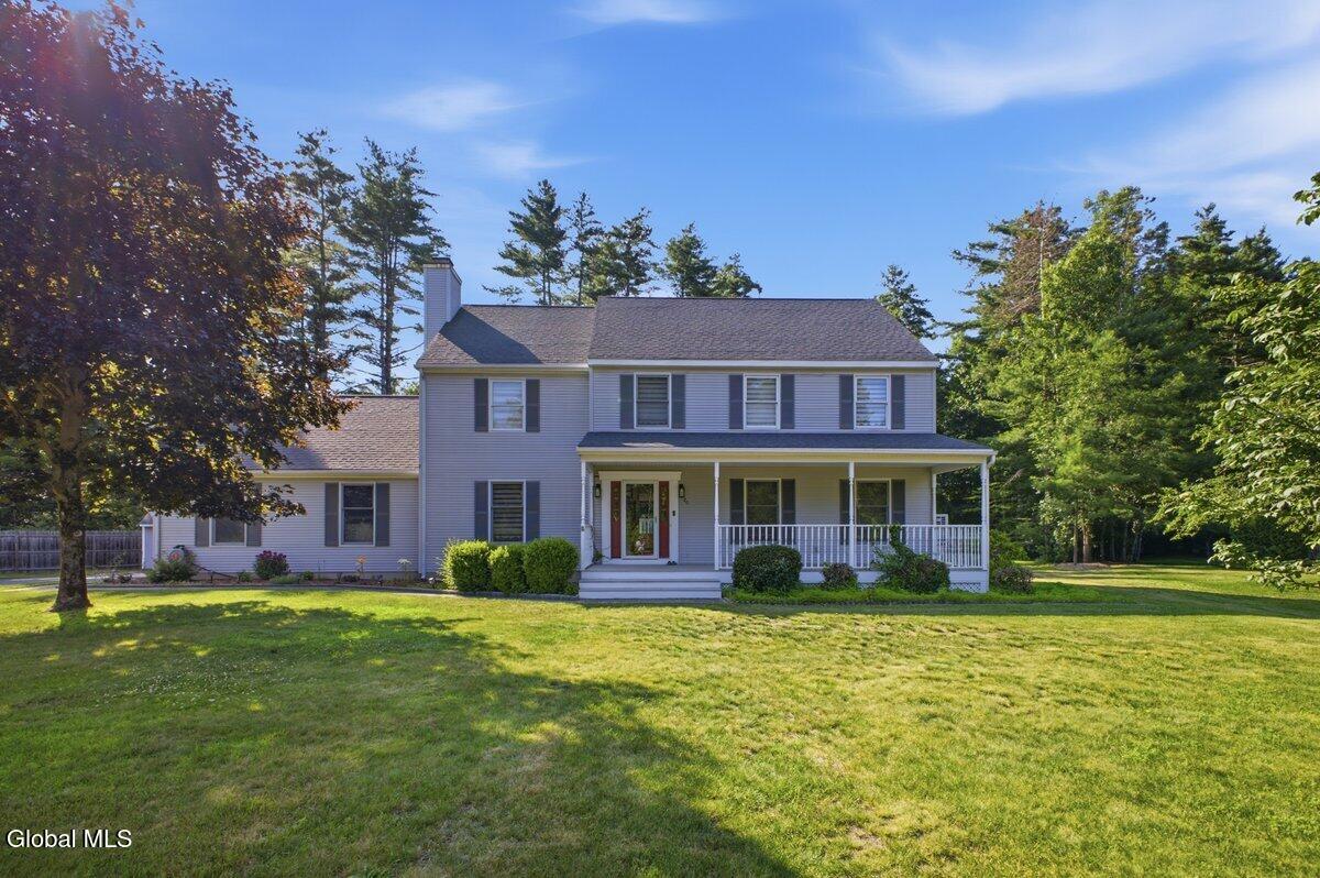 20 Queens Lane Queensbury NY 12804