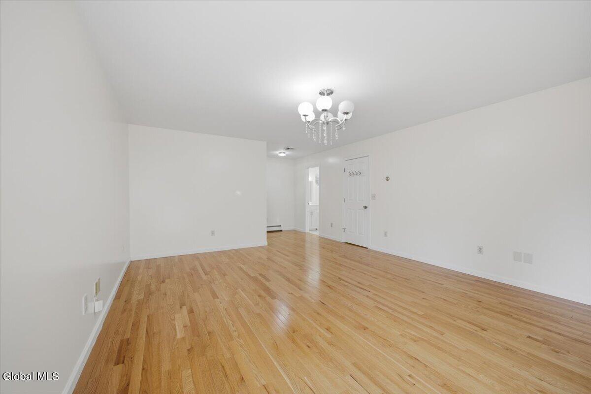 20 Queens Lane Queensbury NY 12804