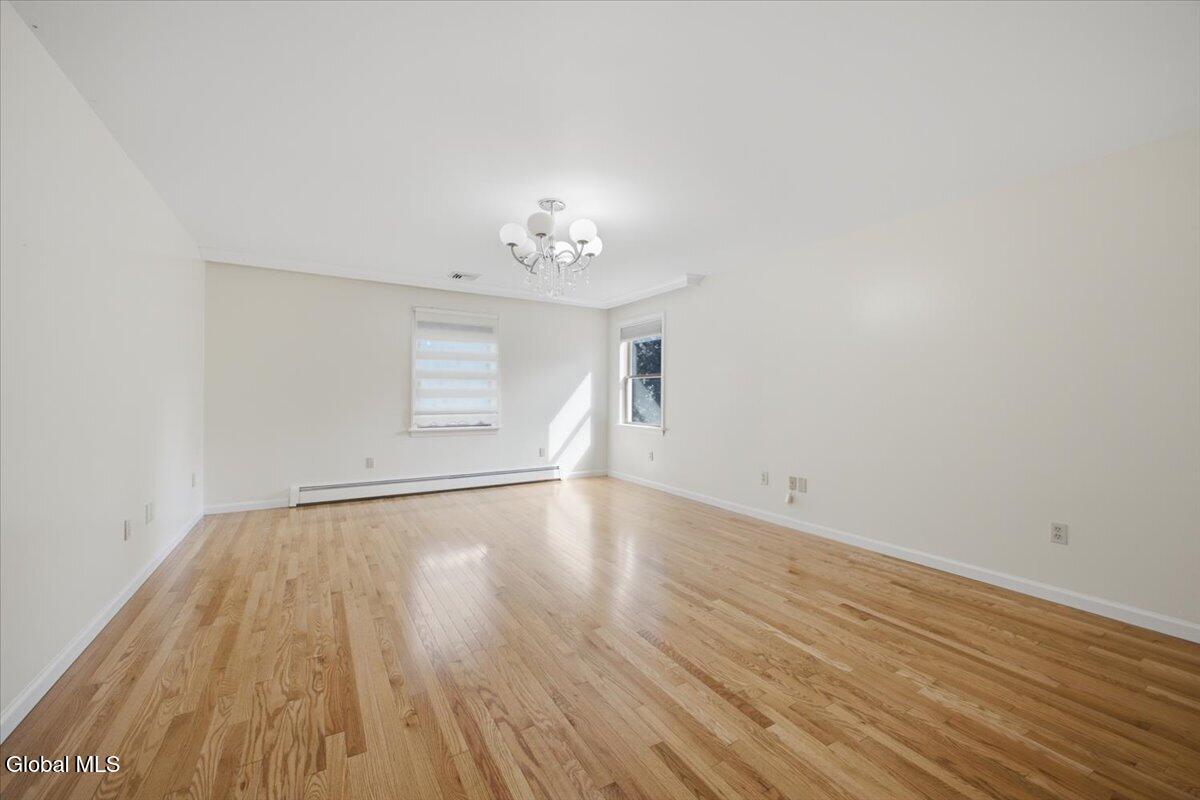 20 Queens Lane Queensbury NY 12804
